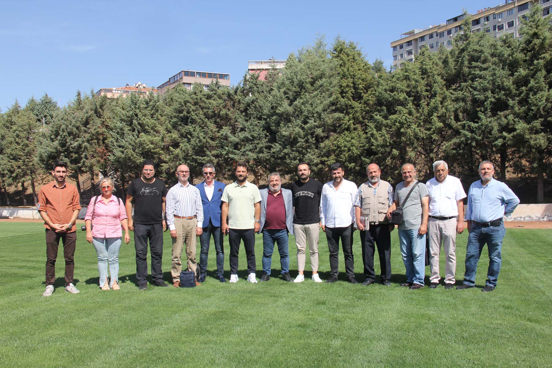 Pendikspor tesislerinde hummalı çalışma! Modern tesisler için geri sayım başladı: Başkan Türkoğlu müjdeleri tek tek sıraladı