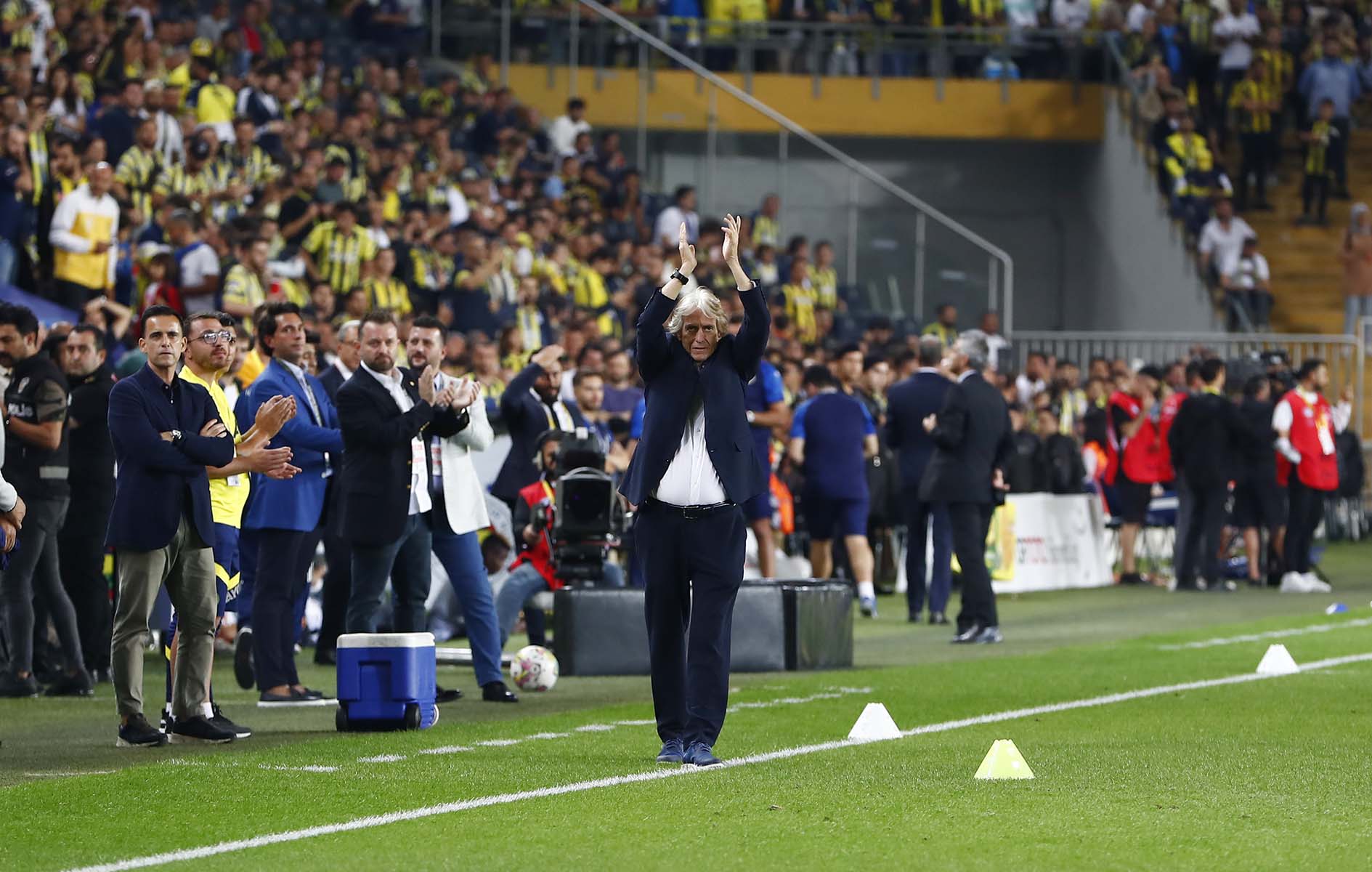 Jorge Jesus'un Fenerbahçe'si istatistikleri alt etti! En çok gol atan, en çok pozisyona giren takım oldu! 