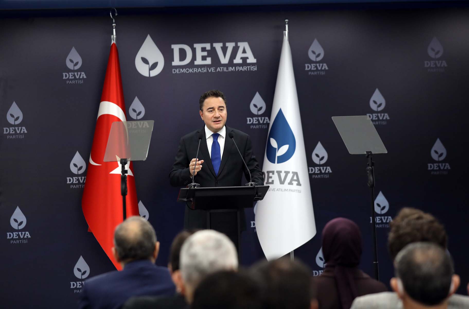  Abdulkadir Selvi siyaset kulislerine daldı, değinilmeyen konuya değindi: Babacan 6'lı masayı sarsacak