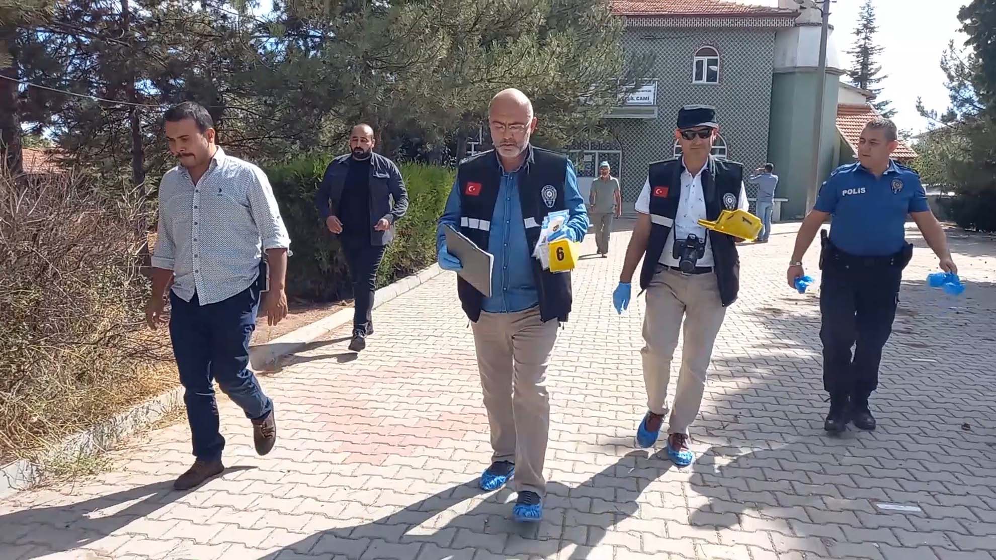 Kırıkkale Bahşılı'da korkunç olay! Cami kana bulandı: Eski enişte, imamı namaz kılarken vurdu!