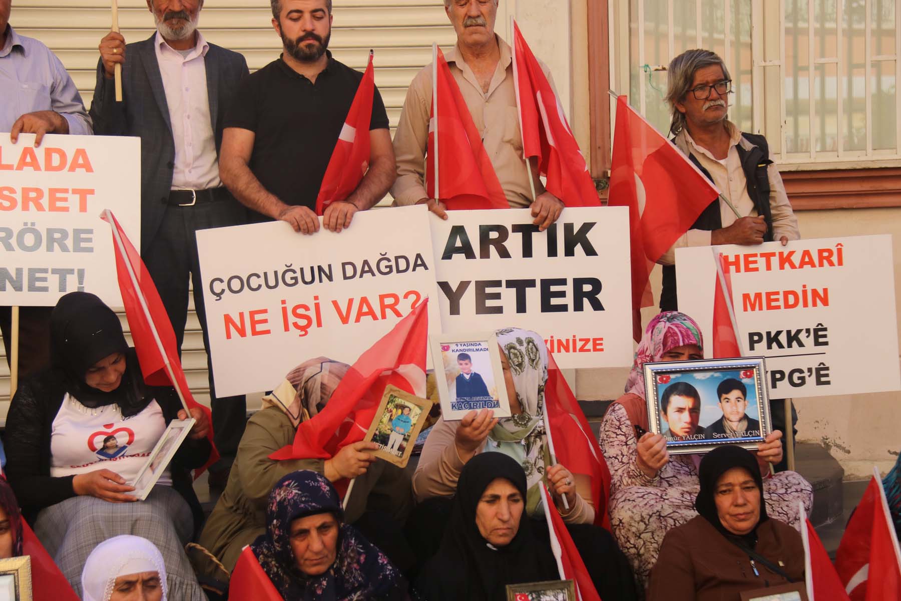 Diyarbakır'daki evlat nöbeti bin 120'inci gününde! Aile sayısı 312'ye yükseldi