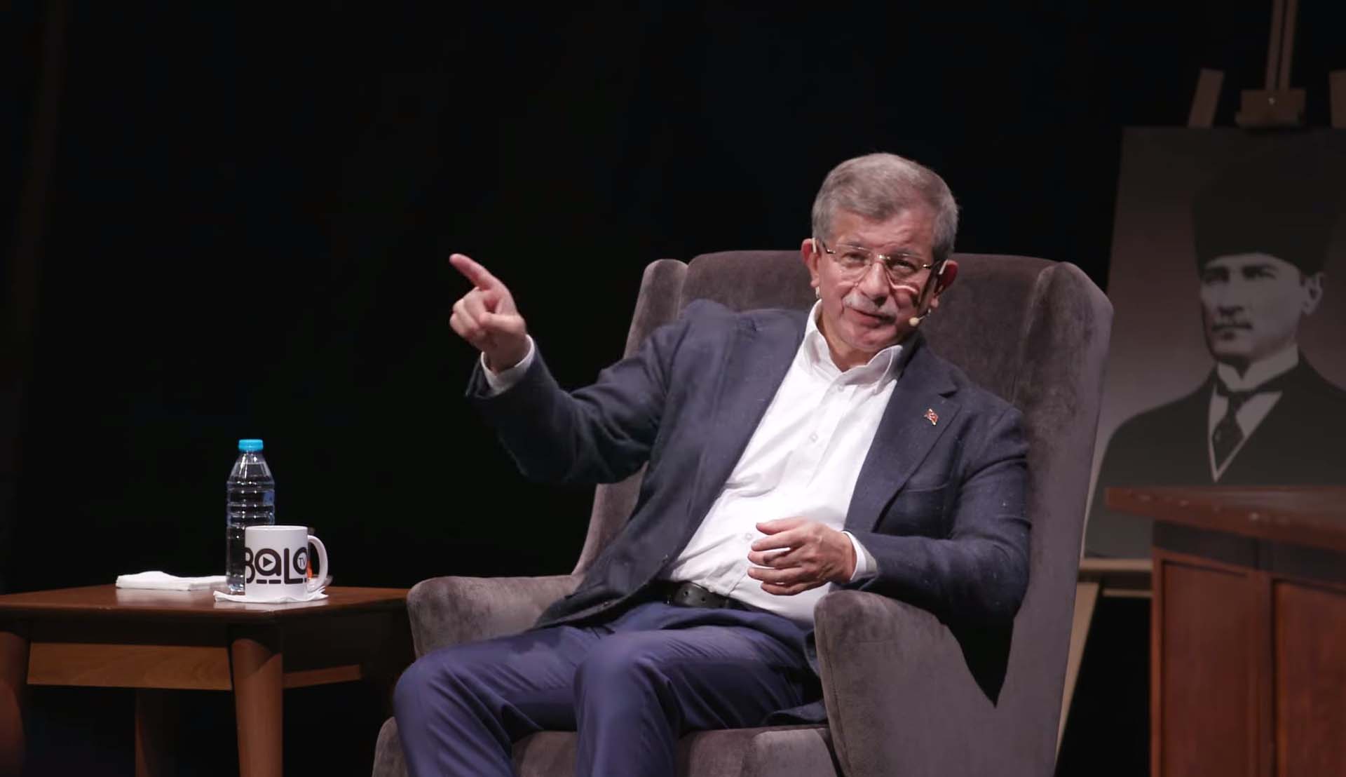 Ahmet Davutoğlu fena faka bastı! Gülen için Hoca efendi dediğini reddetti, konuşması dinletince sustu kaldı 