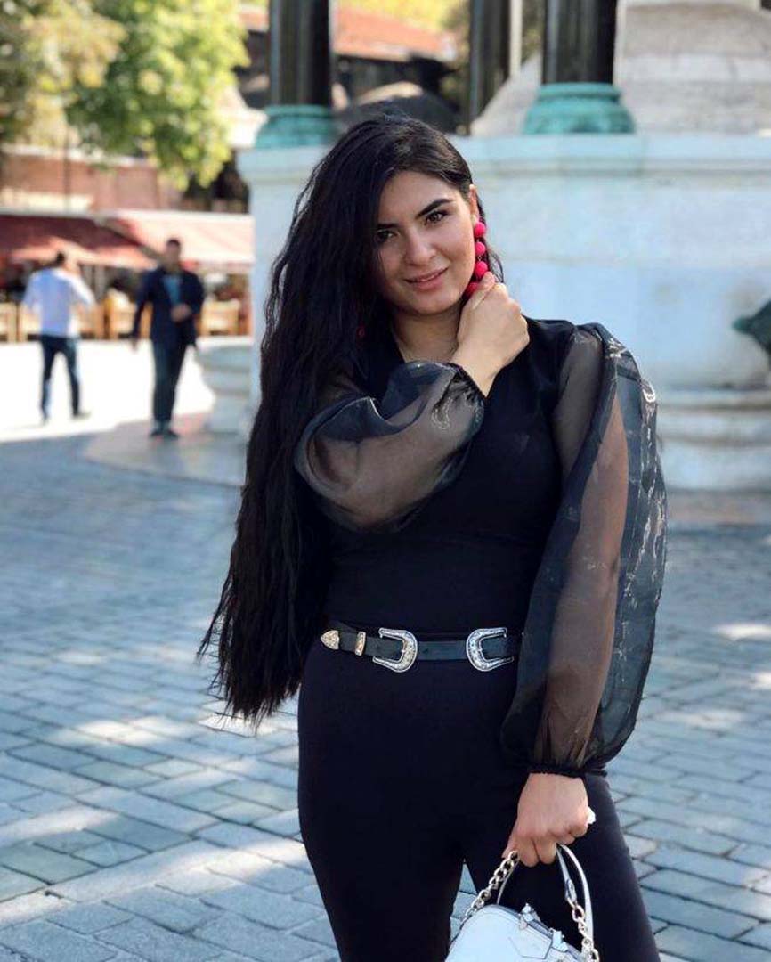 Hanife Gürdal kimdir, kaç yaşında, nereli, kimle evli? İşte evlilik programıyla fenomen olan Hanife Gürdal'ın biyografisi...