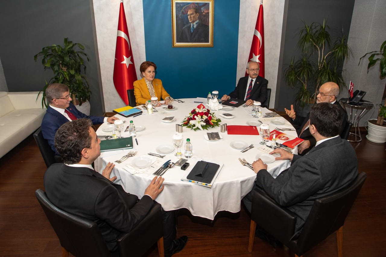 CHP'li Can Ataklı HDP savunuculuğuna başladı! İYİ Partilileri yer yere vurdu yetmedi bir de küfür etti!