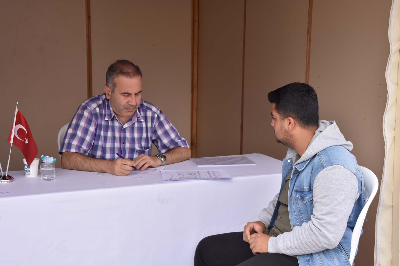 İş arayanlar ve iş verenler Pendik Sahil Meydan'da buluştu!