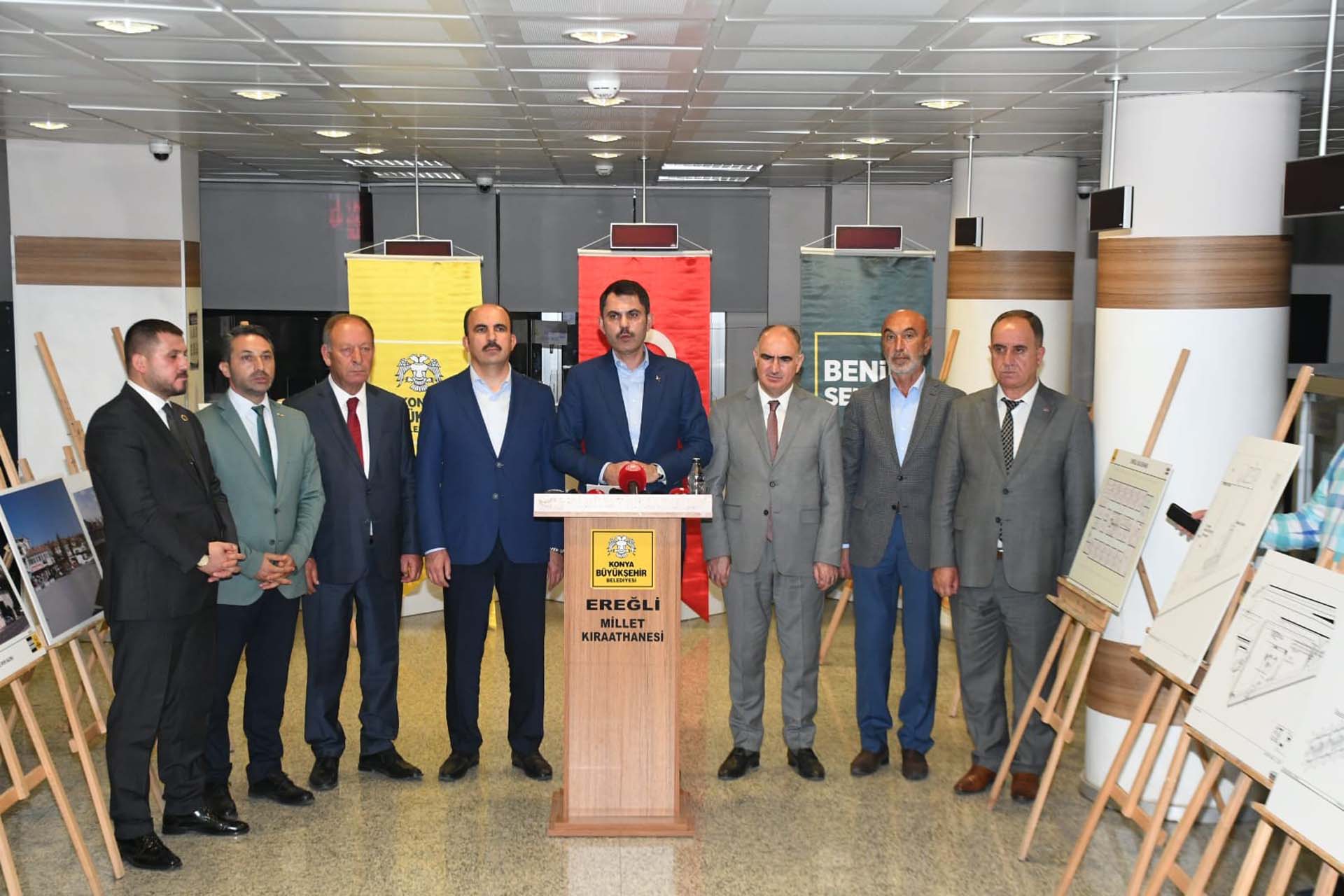 Bakan Kurum'dan altılı masaya gönderme: Onlar, masa etrafında gelecek kaygısı çekerken, biz milletimize hizmet ediyoruz