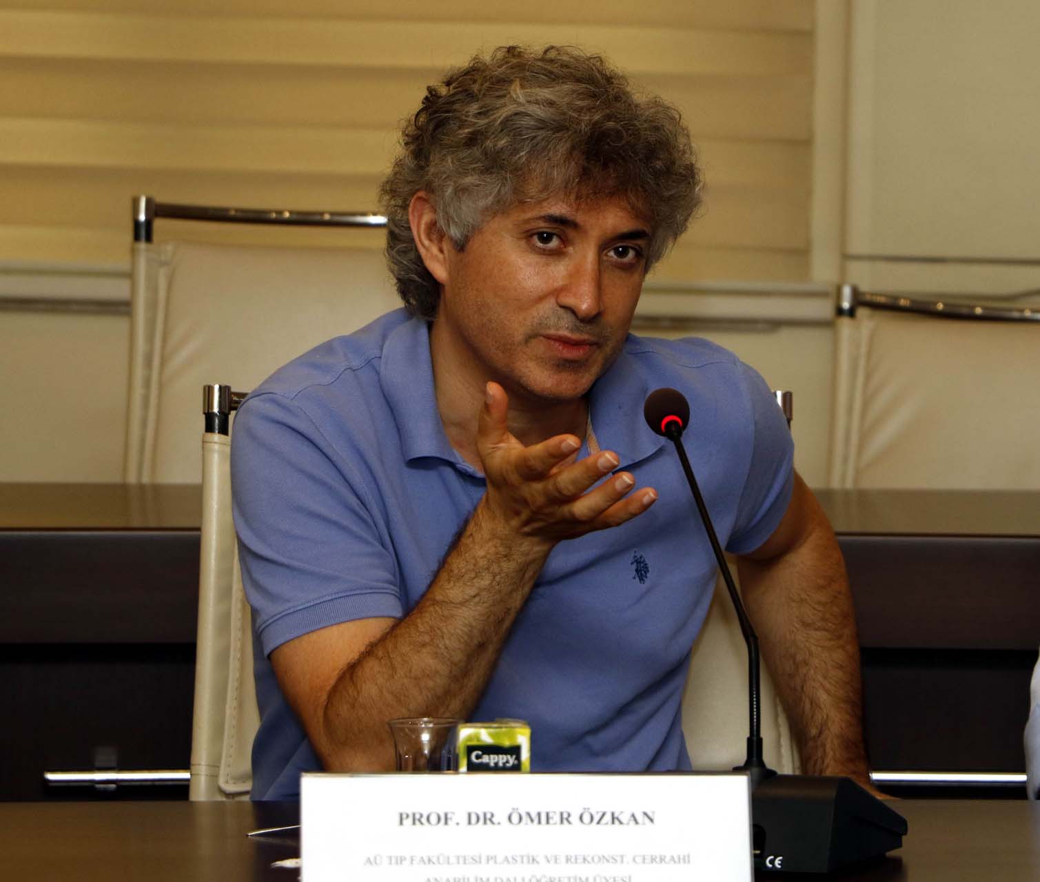 Bakan Koca duyurdu! Dünyada ilk rahim nakli yapılan hastadan güzel haber