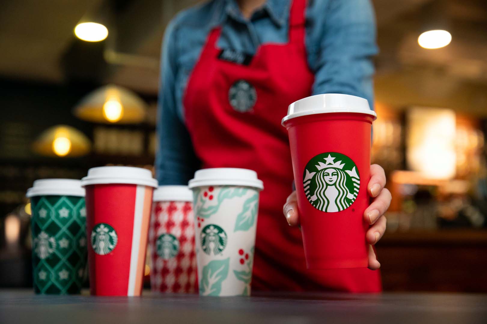Kahve severlerin cebi yanacak! Ünlü kahveci Starbucks'dan yeni zam!