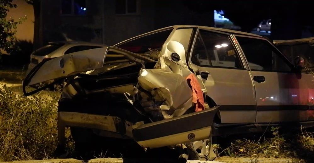 Edirne'de kaza! İki otomobil çarpıştı: Yaralılar var