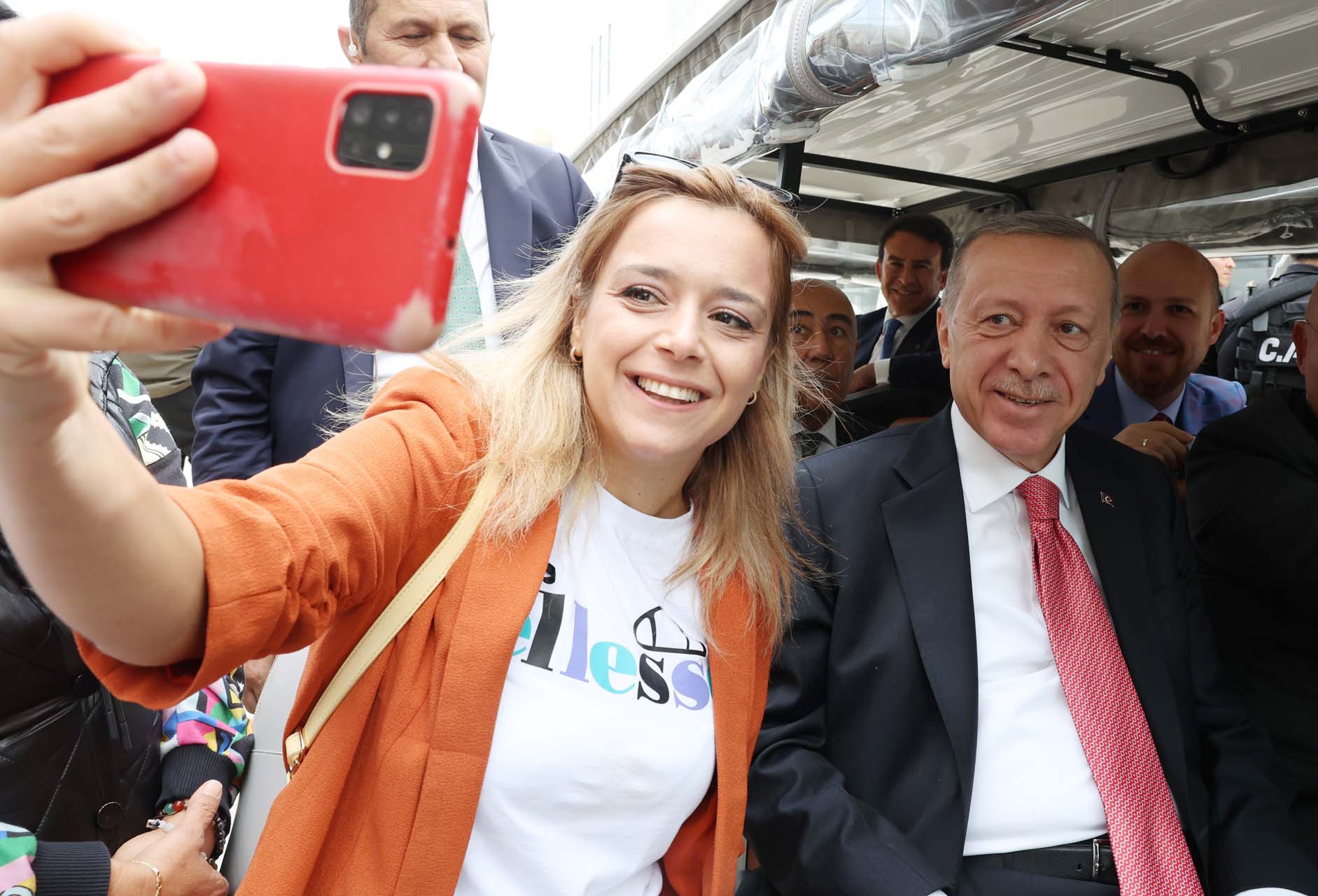 Cumhurbaşkanı Erdoğan, Galaport İstanbul'u ziyaret etti, incelemelerde bulundu! Vatandaşlar yoğun ilgi gösterdi