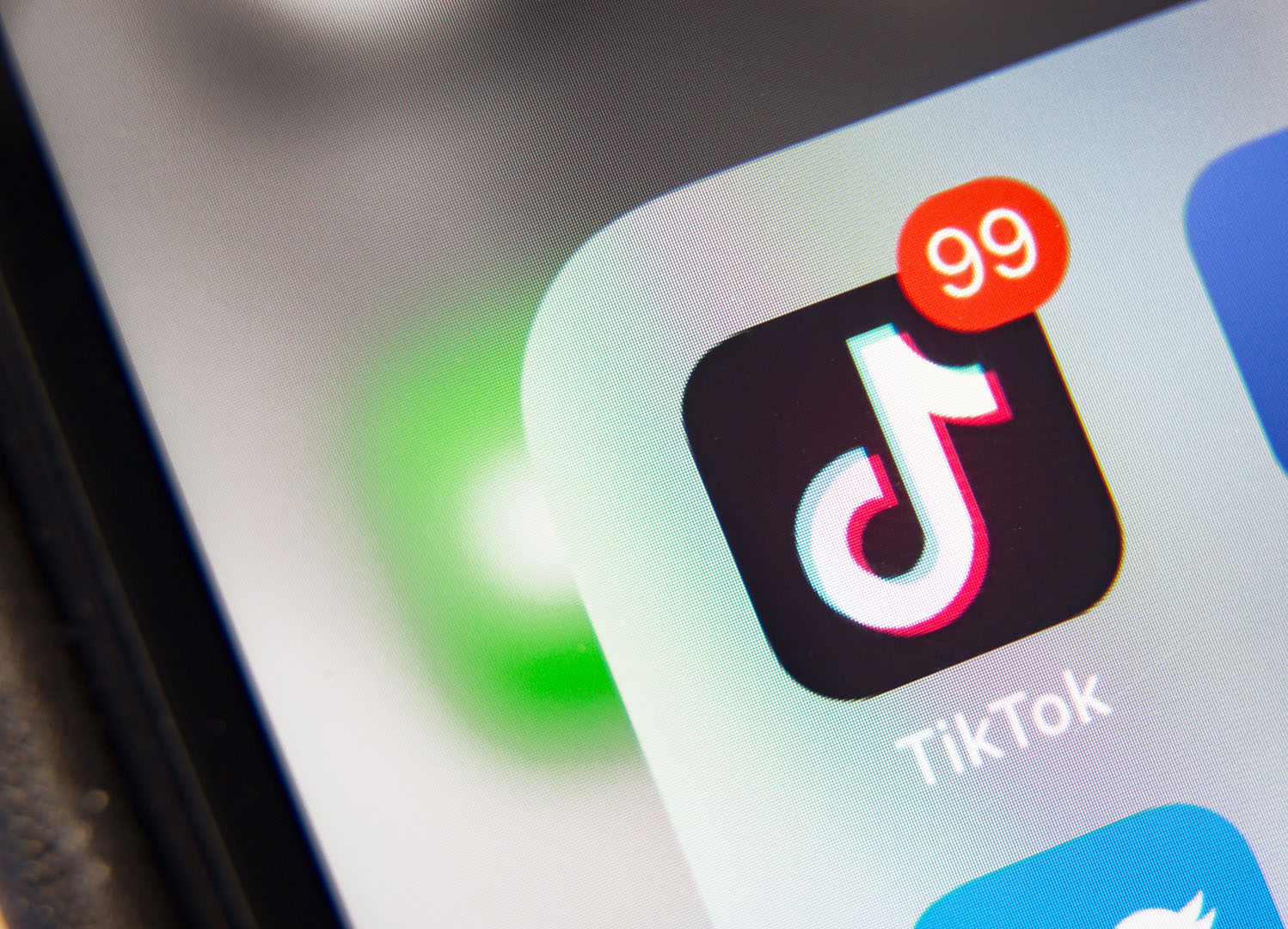 TikTok hediye fiyatları 2022 ne kadar? Yat, Aslan, Gözlük Kaç TL?