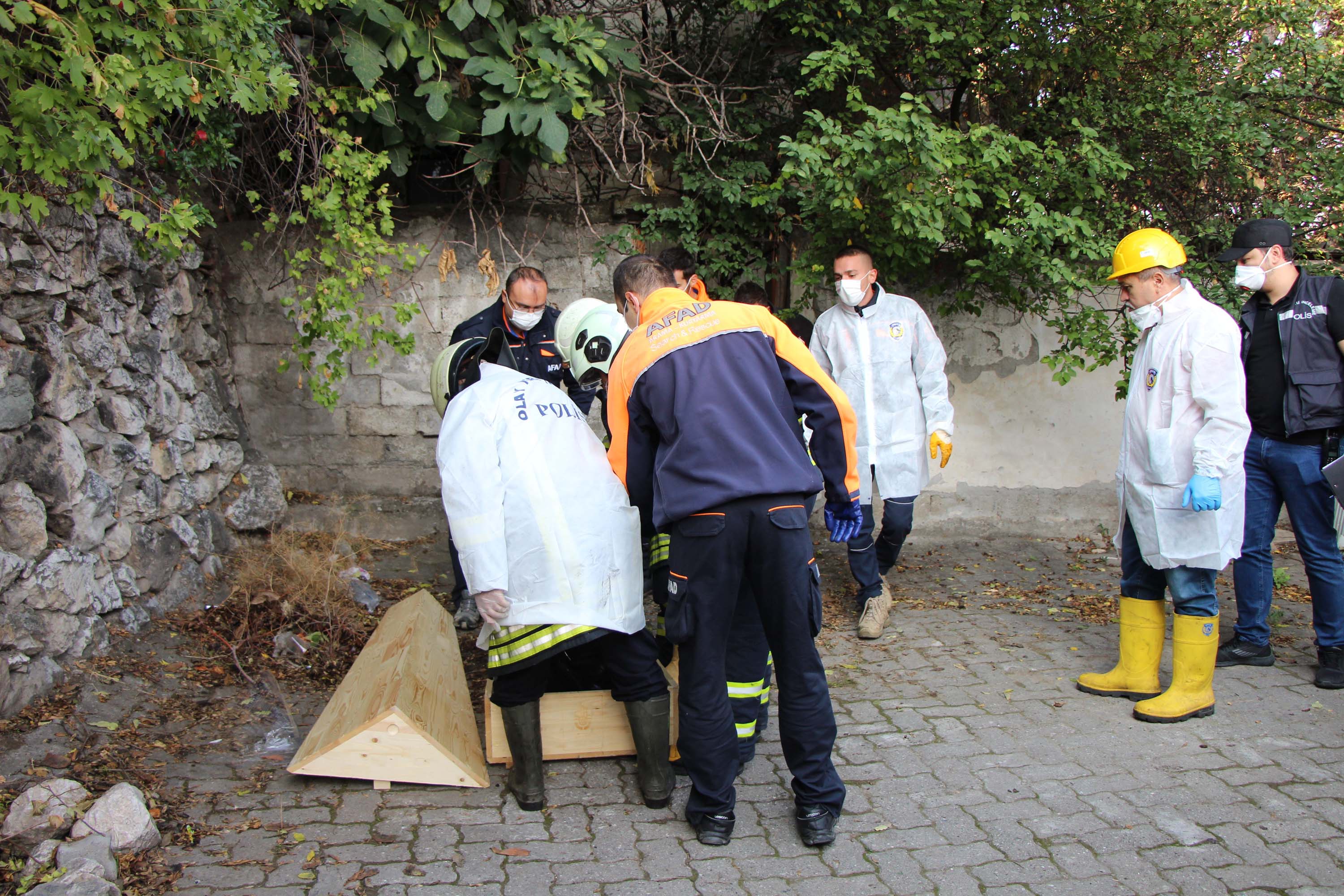 Isınmak isterken can verdi! Gece uyurken açtığı ısıtıcı yangına neden oldu, alevlerin arasında kalarak hayatını kaybetti!