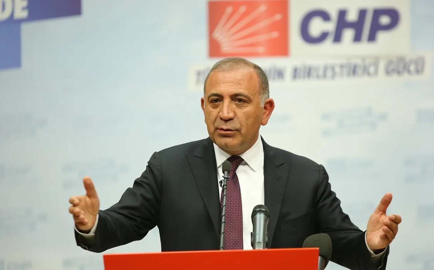 CHP'li Özkan Yalım'dan HDP'ye bakanlık açıklaması: 1 değil 1'den fazla verilebilir