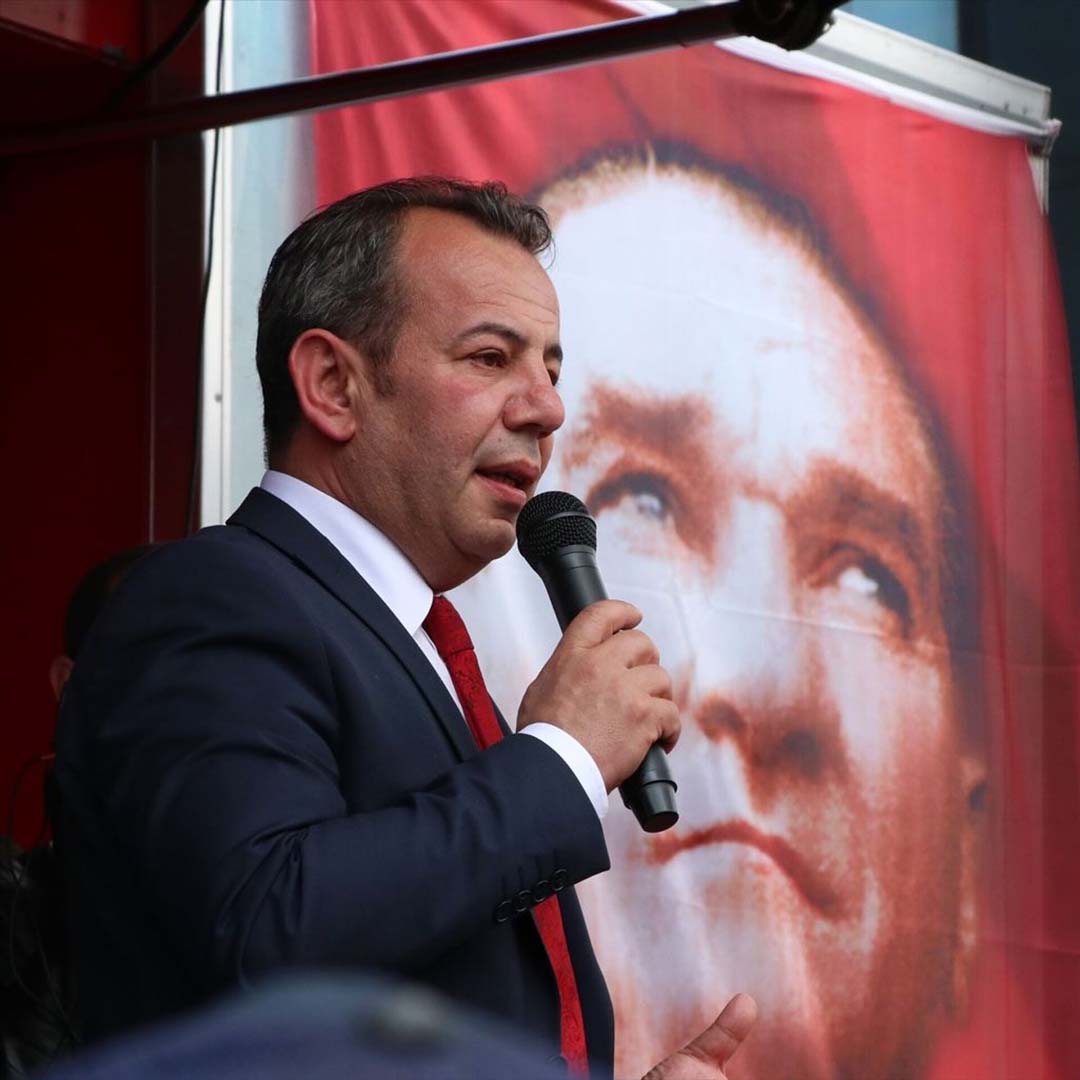 Tanju Özcan, randevu alamamaktan yakındı! Üsluptan ve saygıdan uzak konuştu: Bir gece Saray'ın kapısını ansızın çalabilirim