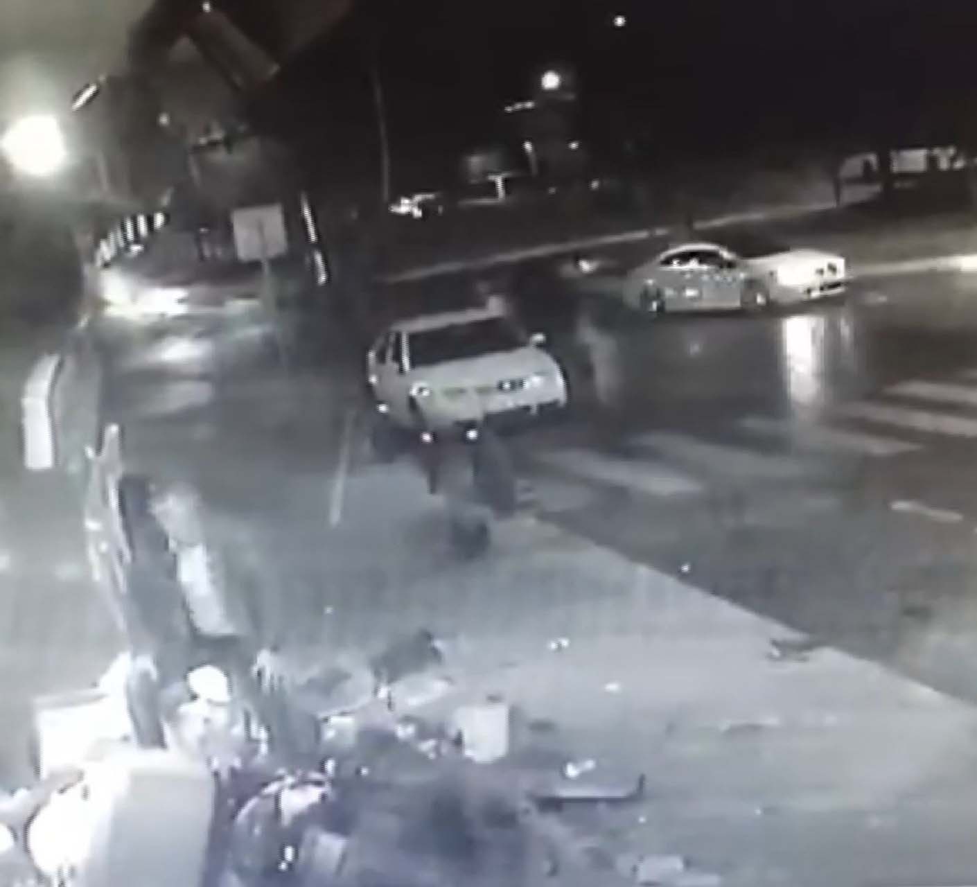 Ehliyetsiz sürücünün kurbanı oldu! Hayatını kaybeden doktor Buğra Kaan Yücebaş, annesinin hayatını kurtarmış