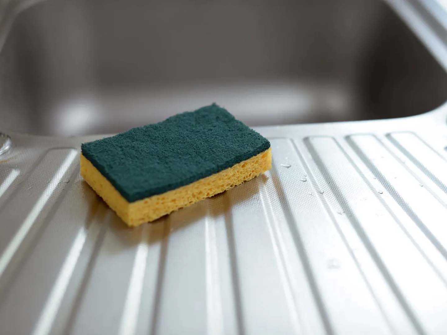 Canan Karatay üstüne basa basa uyardı! Bunları sakın evinizde kullanmayın, zehir saçıyorlar'