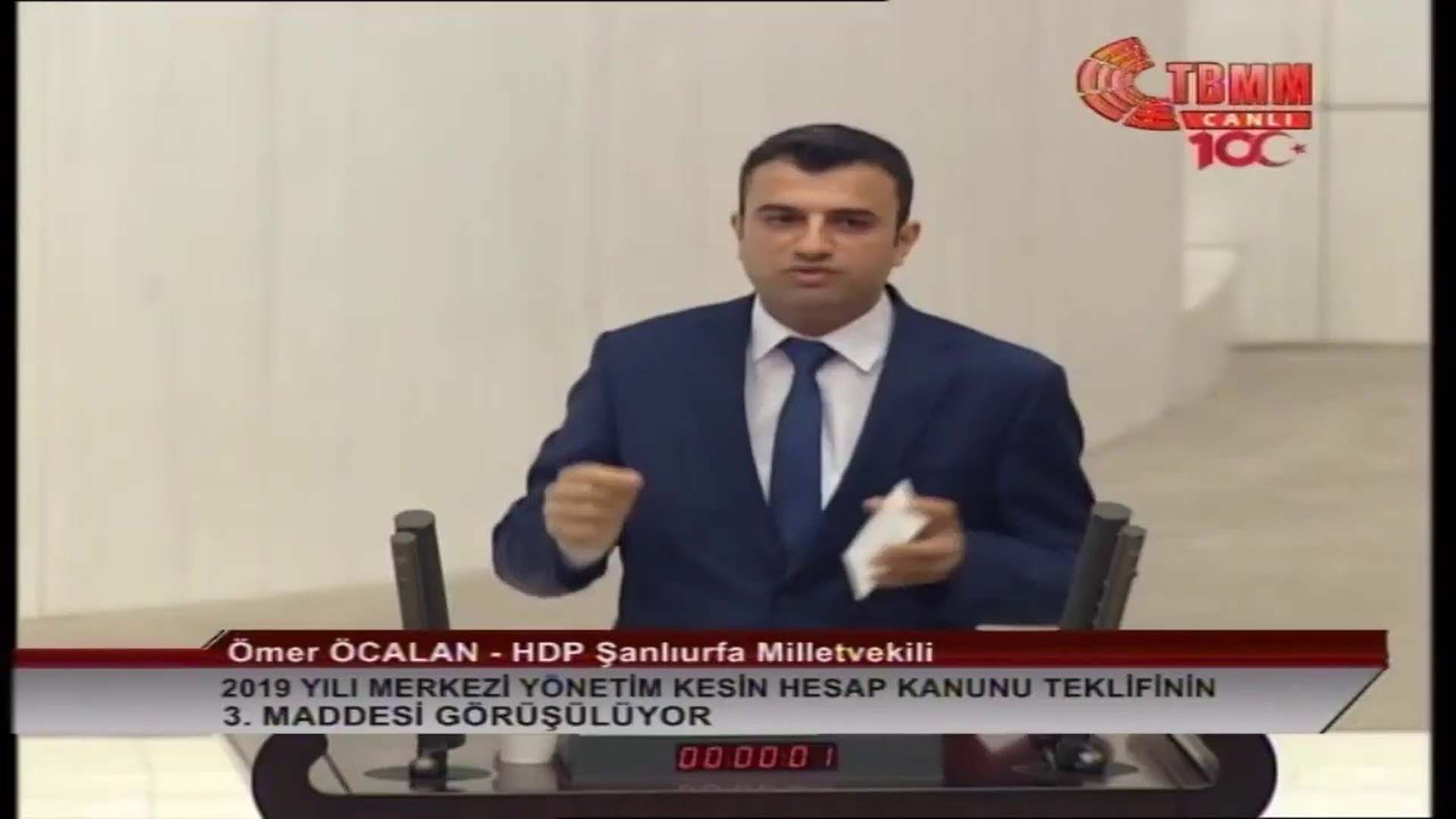HDP'li vekillerin olduğu araç, taksiyle çarpıştı! Taksi şoförü hayatını kaybetti 