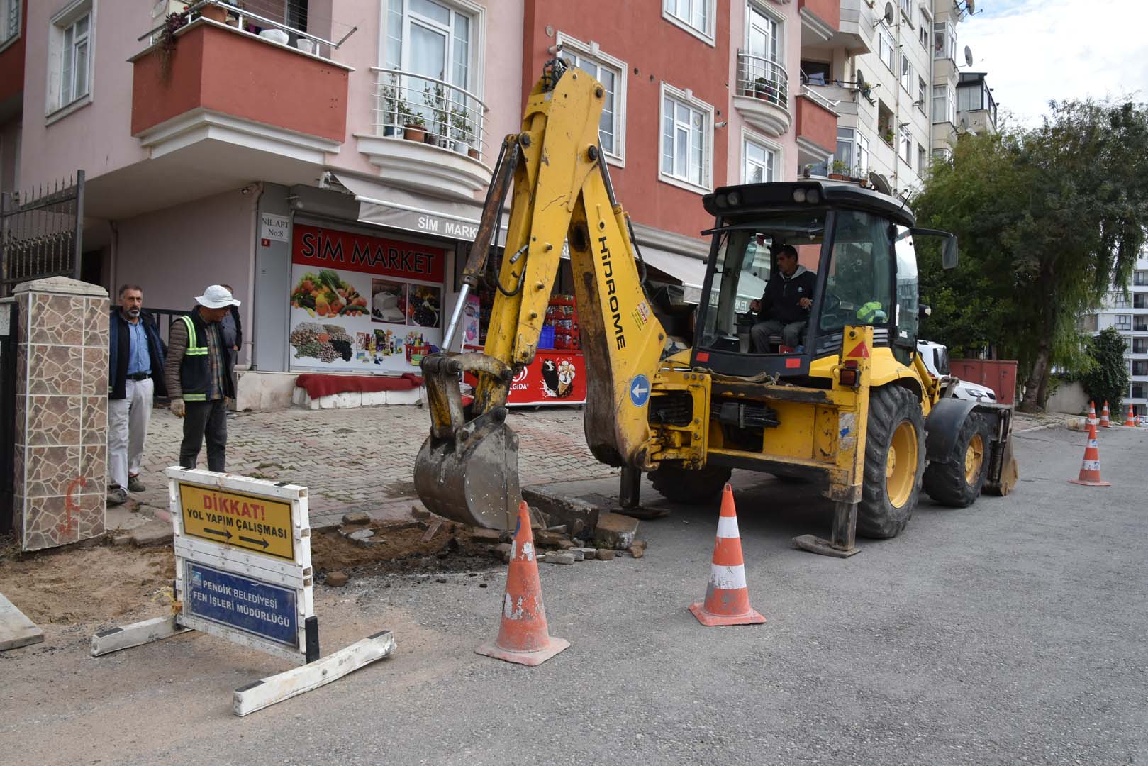Pendik ilçelerinde kaldırım yenileme ve imar çalışmaları devam ediyor!