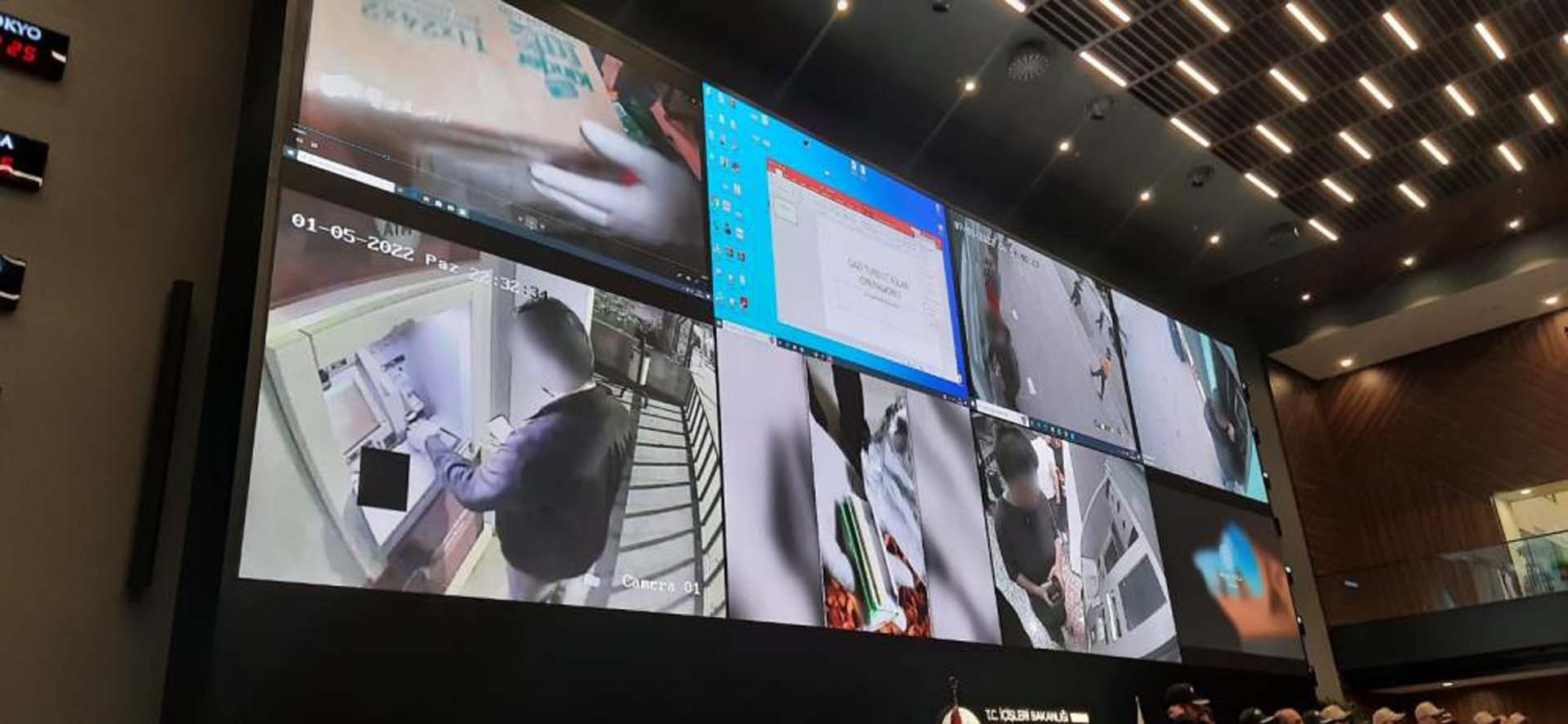 İçişleri Bakanı Süleyman Soylu duyurdu! FETÖ'ye birçok ilde eş zamanlı operasyon! Yüzlerce gözaltı var!