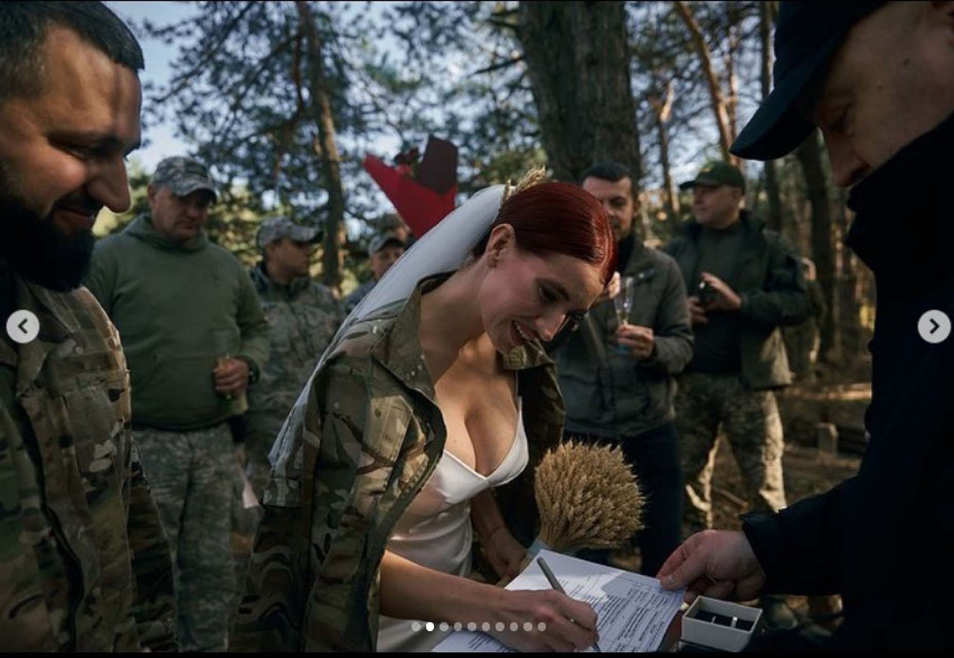 Ukraynalı güzellik kraliçesi, cephede tanıştığı askerle evlendi: Daha mükemmel bir düğün düşünemezdim!