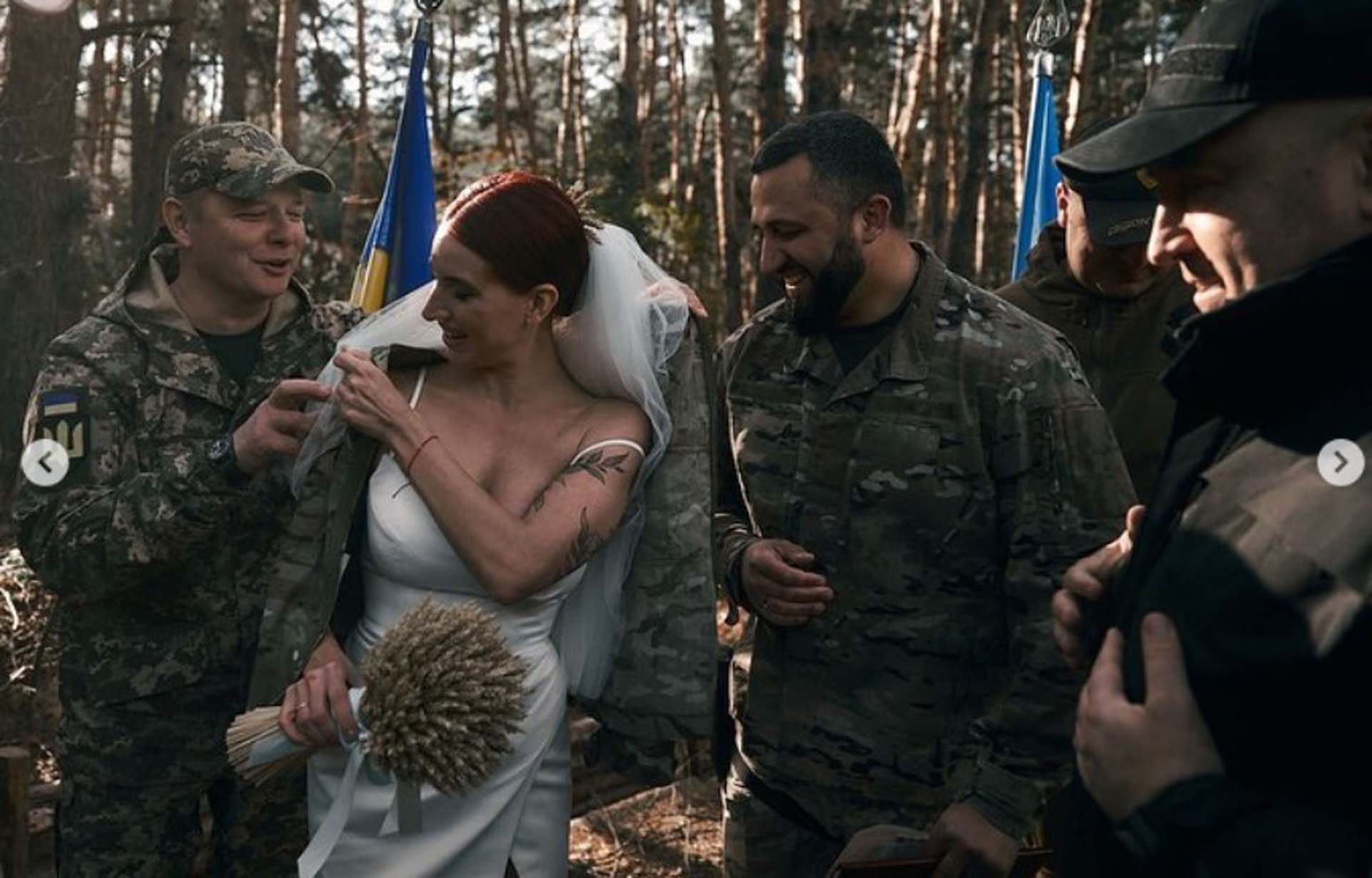 Ukraynalı güzellik kraliçesi, cephede tanıştığı askerle evlendi: Daha mükemmel bir düğün düşünemezdim!