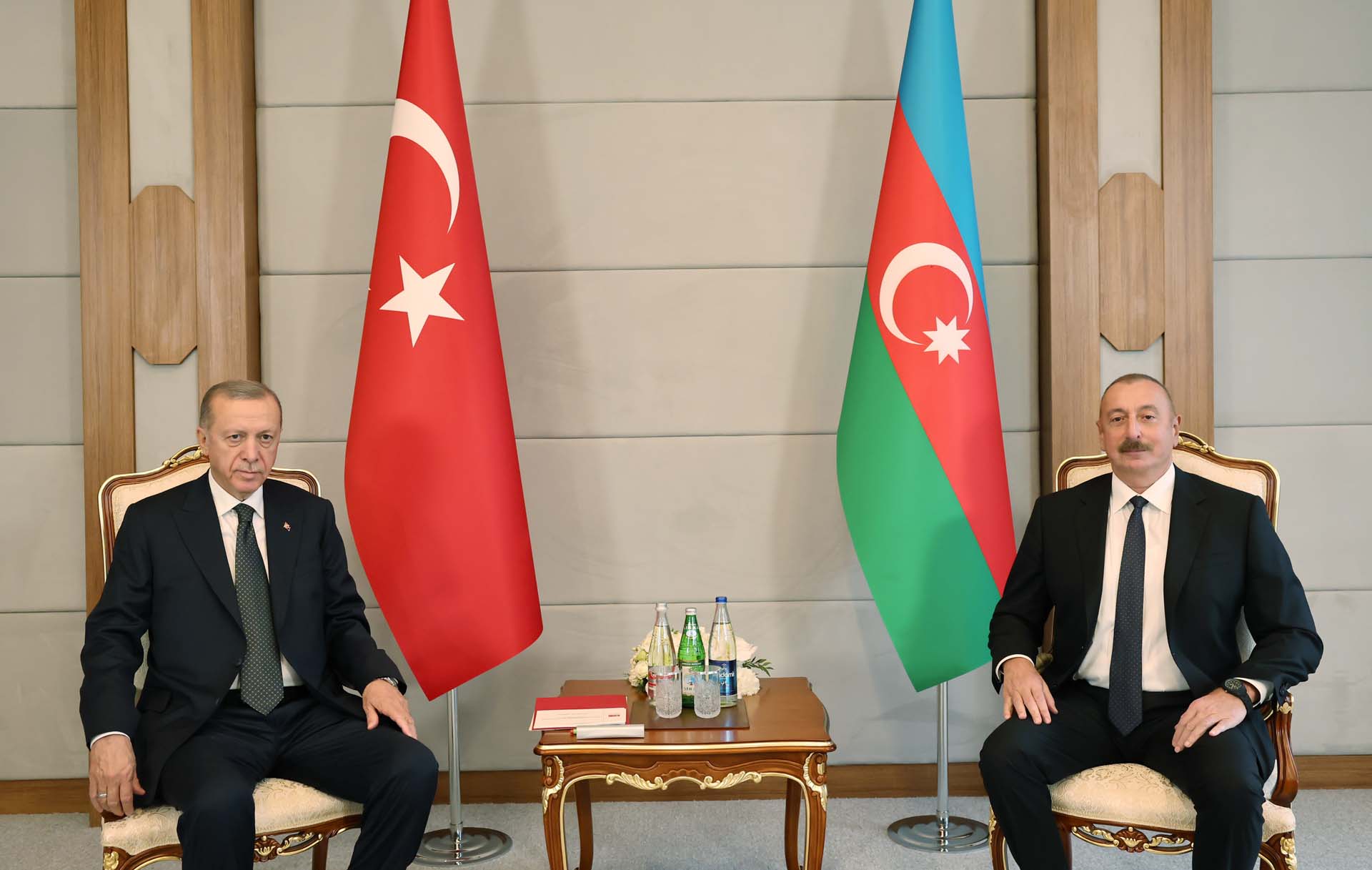 Canlı yayın | Cumhurbaşkanı Erdoğan ve Azerbaycan Cumhurbaşkanı Aliyev ile ortak basın toplantısında konuşuyor