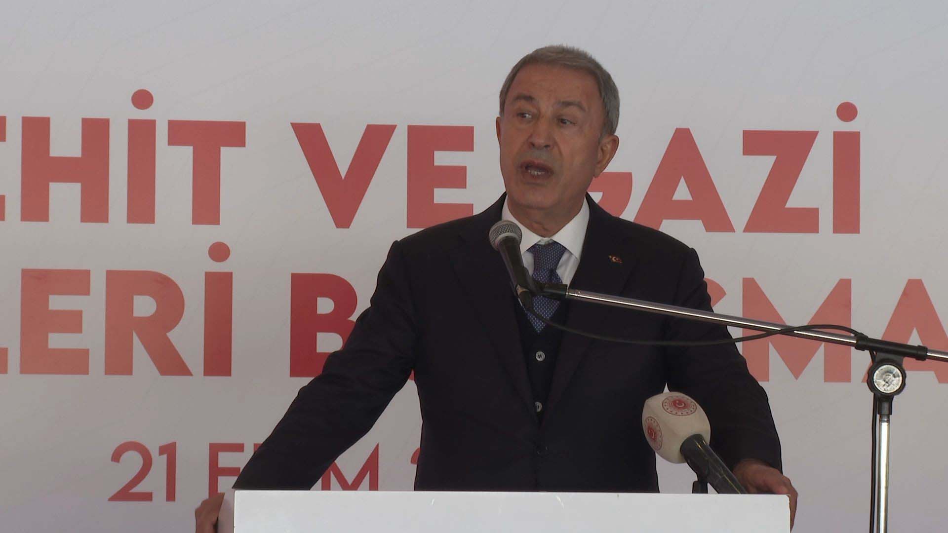 Bakan Akar, terörle mücadeledeki son durumu açıkladı! Kimyasal silah yalanına sert çıktı