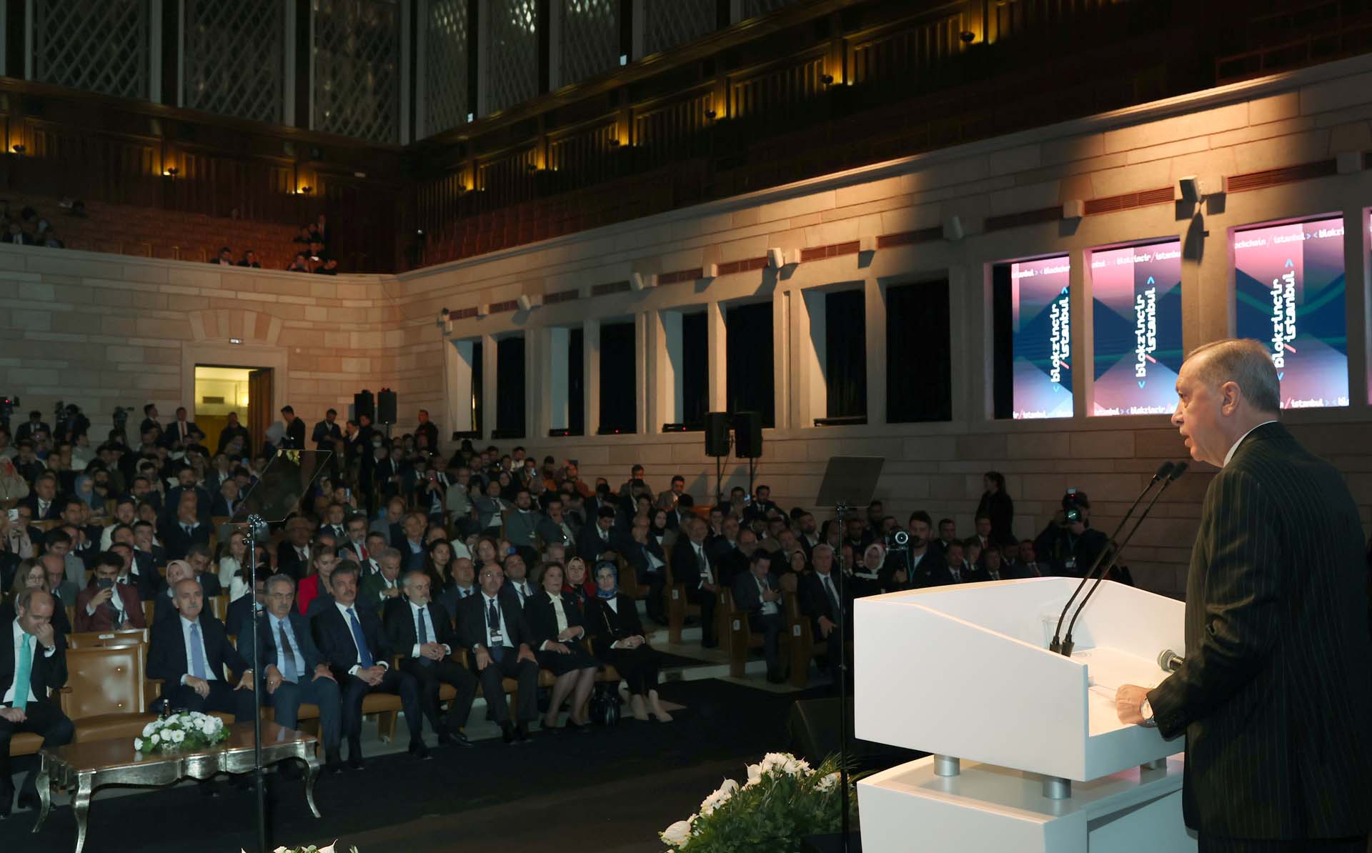 Son dakika | Cumhurbaşkanı Erdoğan, Blokzincir İstanbul programında konuştu! Merkez Bankamız kripto parayla ilgili çalışma yürütmektedir