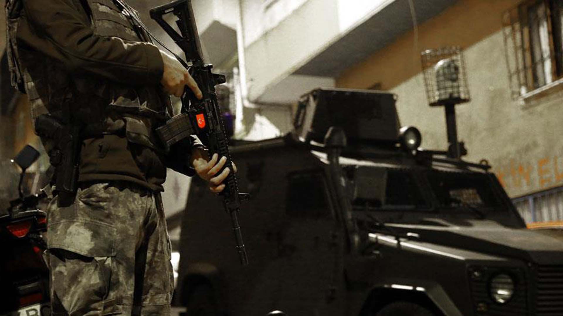 İstanbul'da kritik terör operasyonu! Yakalanan teröristin üzerinden Murat Karayılan'ın notları çıktı! 