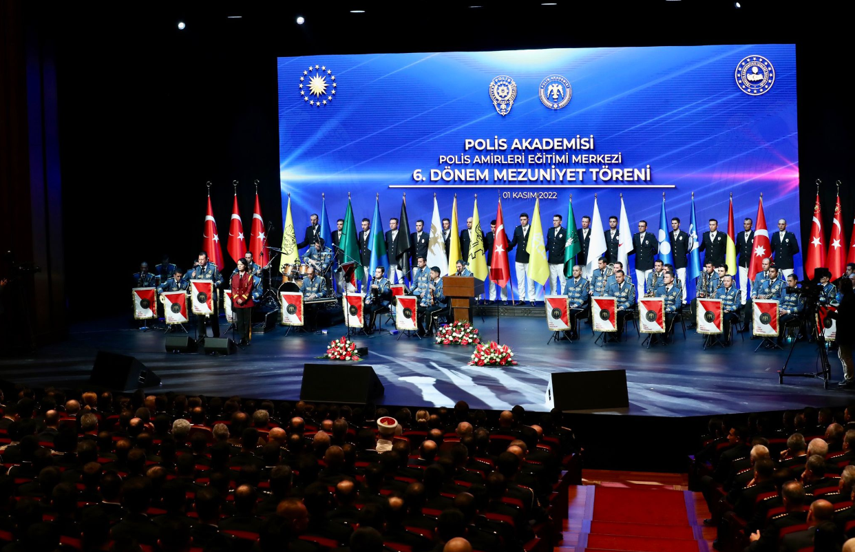 Cumhurbaşkanı Recep Tayyip Erdoğan Polis Akademisi Polis Amirleri Eğitimi Merkezi 6. Dönem Mezuniyet Töreni'nde konuştu!