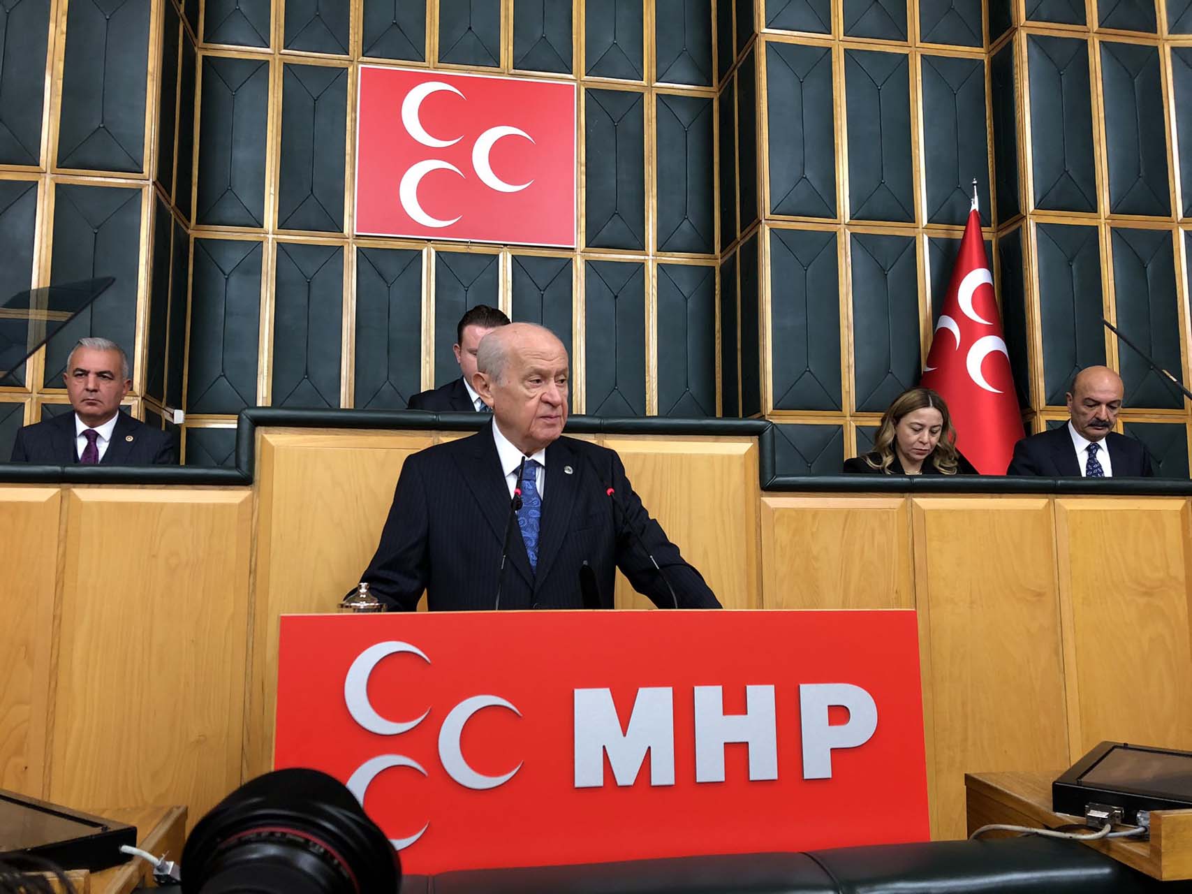 MHP lideri Bahçeli, grup toplantısında esti, gürledi! Kılıçdaroğlu'nu yerden yere vurdu 