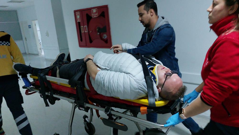 Samsun'da feci kaza! Sağlık çalışanlarına tır çaptı!