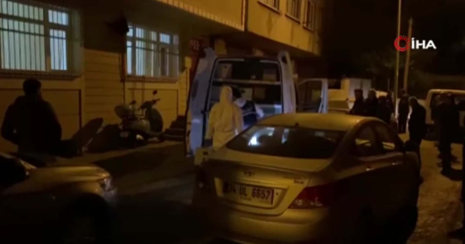 Madde bağımlısı genç dehşet saçtı! Tedaviye ikna etmeye çalışan kuzenini ve babasını...