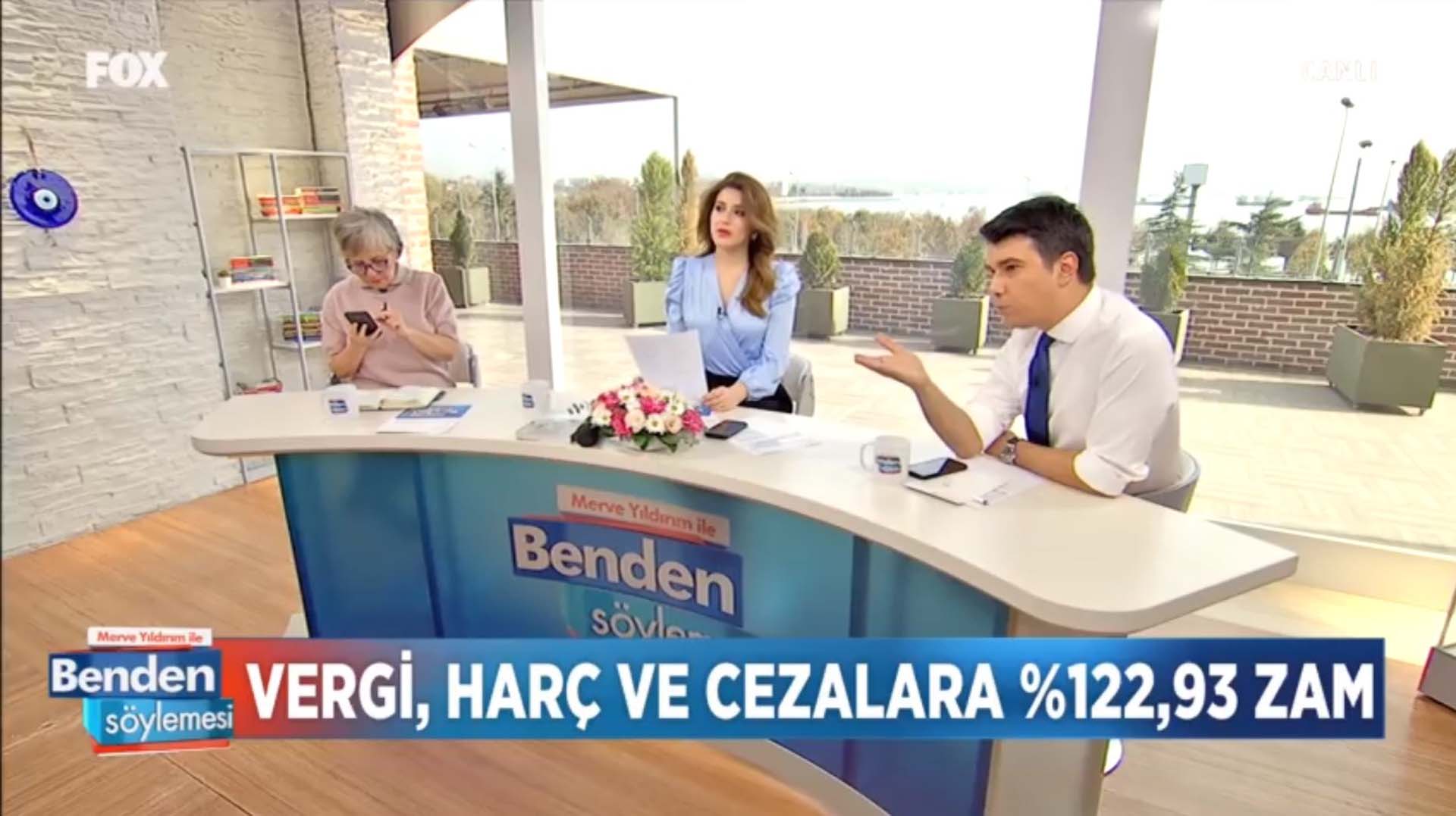Bu ne perhiz bu ne lahana turşusu? FOX TV'de tepki çeken anlar! Ekonomiyi kötüledi, telefonun fiyatı sorulunca cevap veremedi