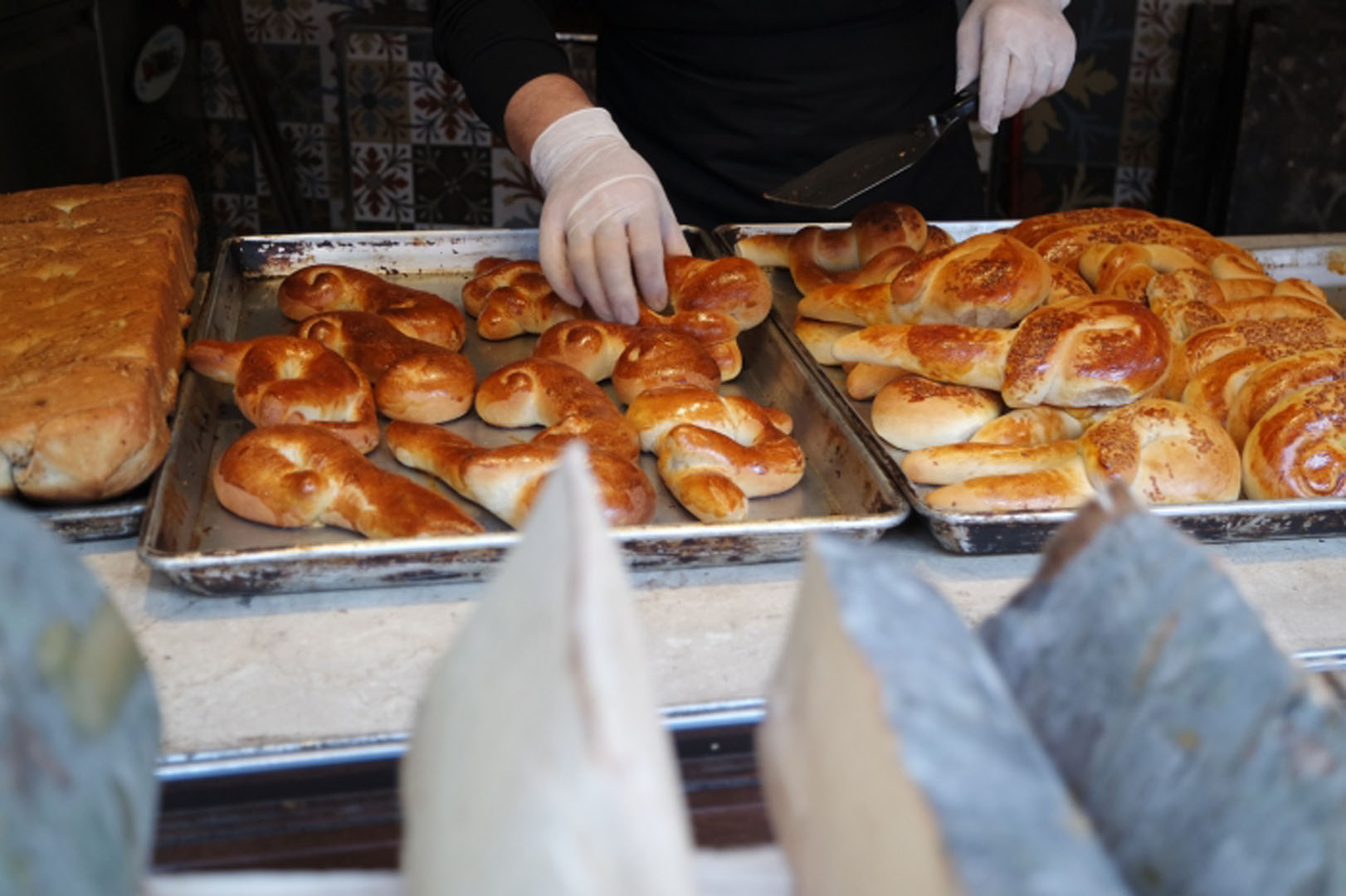 Kahvaltı yapmadan güne başlamayanlara kötü haber! Simit ve poğaçaya zam geldi!