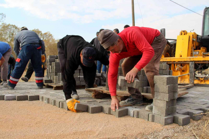 Sivas Kangal Belediyesi Başkanı Ahmet Kürşad Apaydın "Alt yapı ve üst yapı sorunu kalmadı"