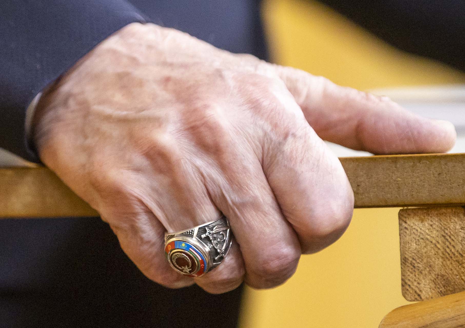 MHP lideri Devlet Bahçeli'nin yüzüğü dikkat çekti! Herkes o detaylara odaklandı 