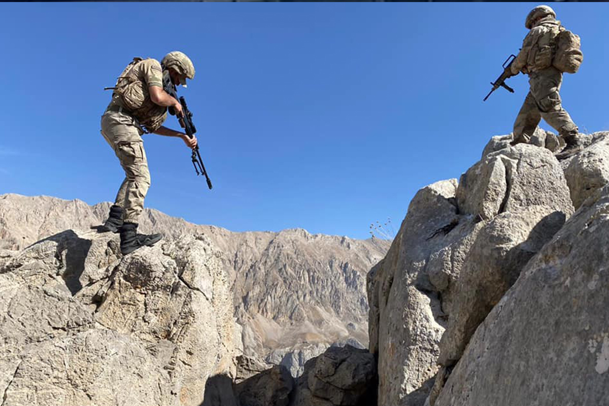 Terör kurutulmaya devam ediyor! 2 terörist daha etkisiz hale getirildi