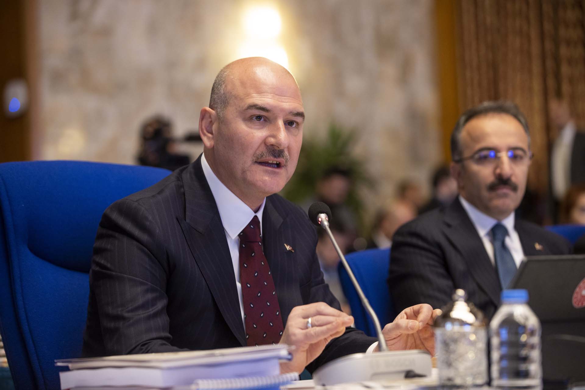 Bakan Soylu'dan İmamoğlu'na gönderme: Erzurum’a kayağa gitmedim. Birileri ile yemeğe gitmedim