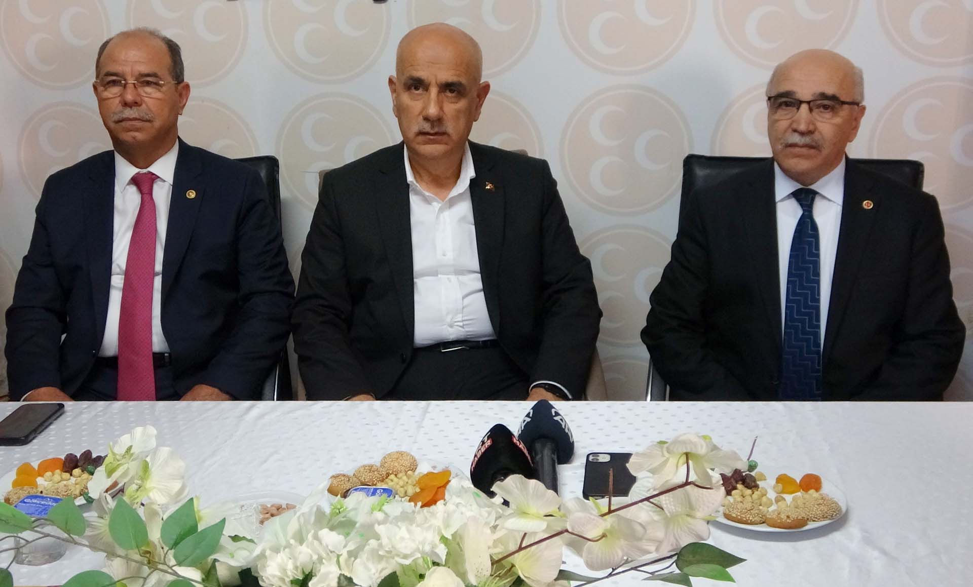 Bakan Vahit Kirişçi'den MHP açıklaması: Mitingler bazılarını telaşlandırmakta, ürkütmekte