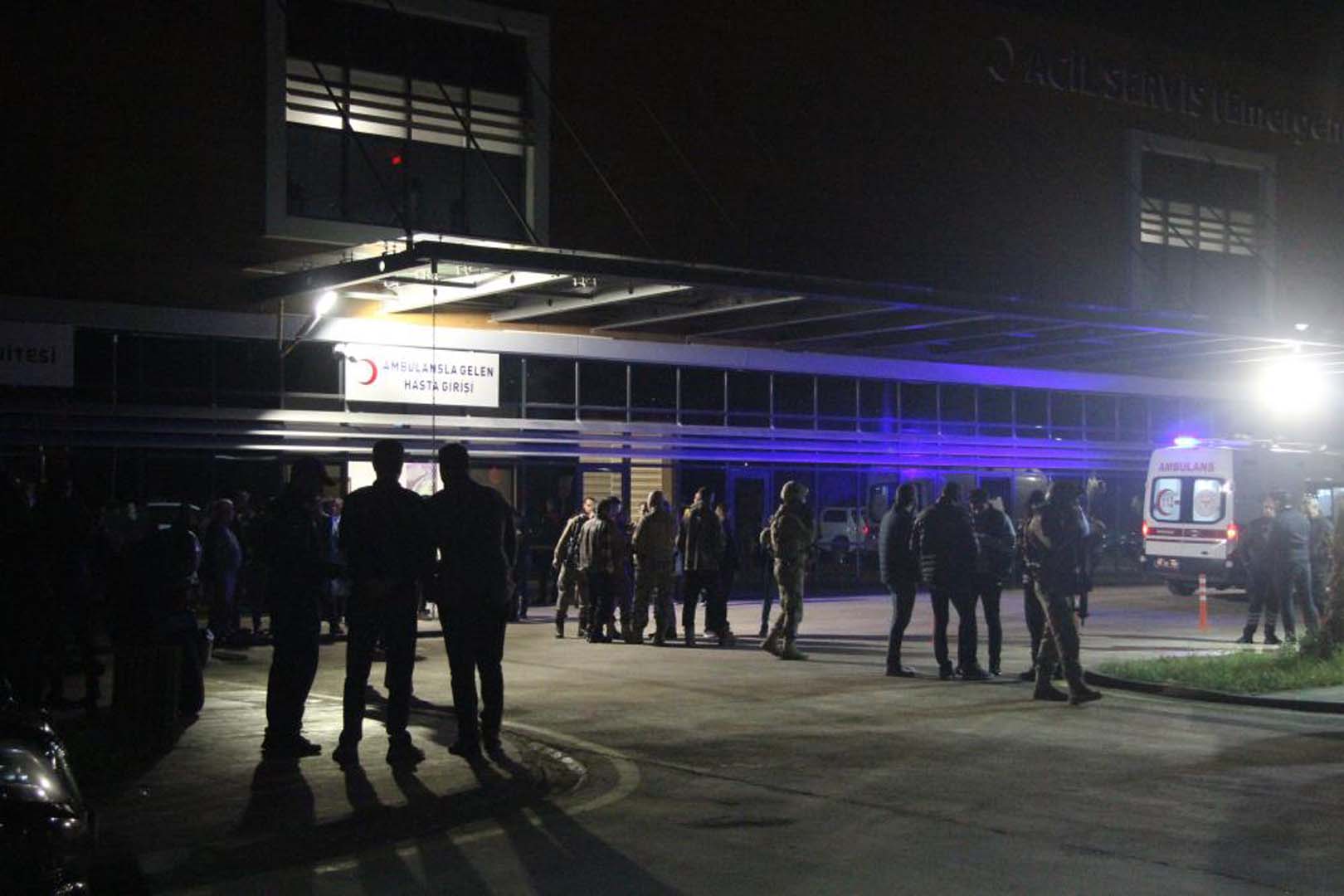 Kilis Öncüpınar'a roketli saldırı! Yaralı asker ve polisler var!