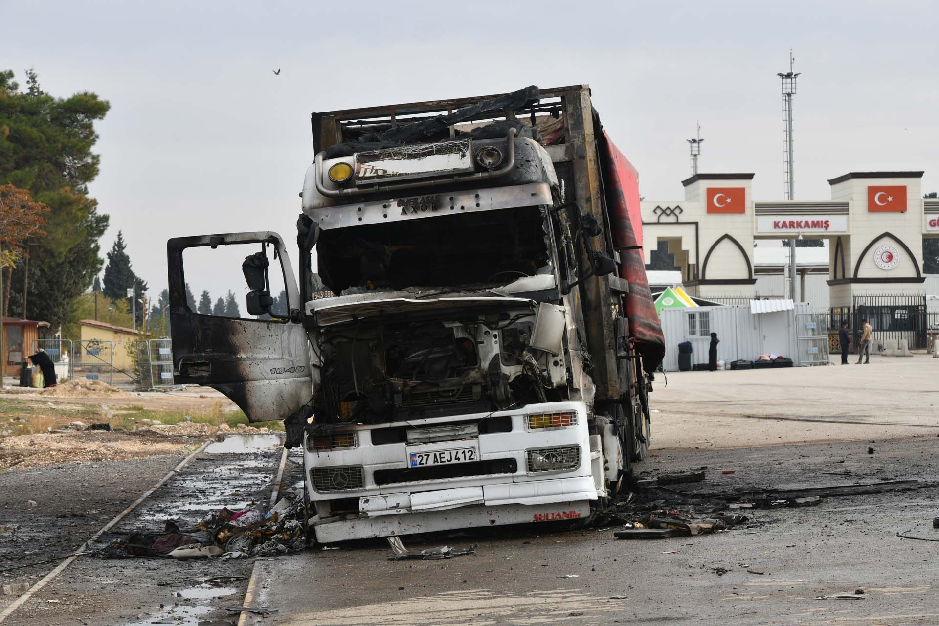Son dakika | Gaziantep Karkamış'a roketli saldırı! İki bakan olay yerinde açıklama yaptı: Detaylar kahretti