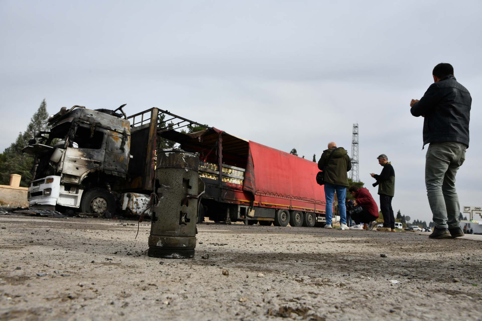 Son dakika | Gaziantep Karkamış'a roketli saldırı! İki bakan olay yerinde açıklama yaptı: Detaylar kahretti