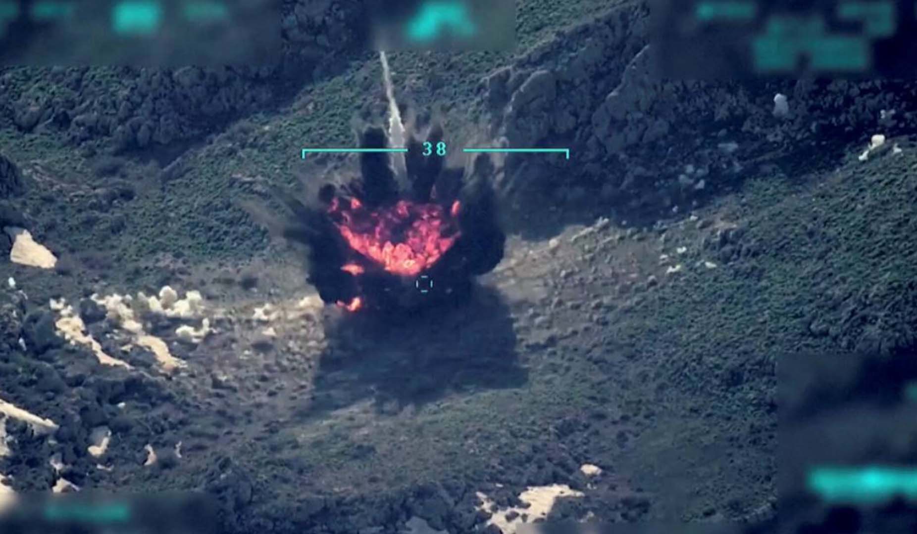 Terör örgütünü savunmaya kalktılar! 12 ilin barosunda tepki çeken basın açıklaması!