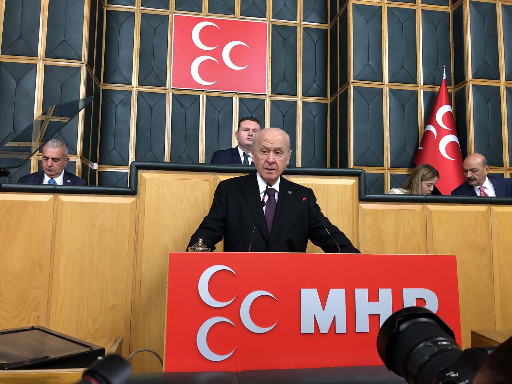 MHP lideri Devlet Bahçeli'den dikkat çeken sözler: Cumhurbaşkanımızın Sisi ile teması doğru, Esad ile de görüşmeli
