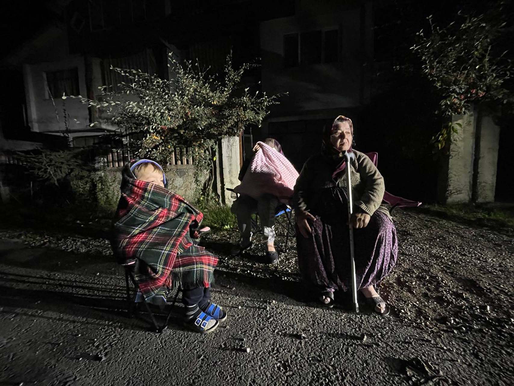 Son dakika | Düzce'nin Gölyaka ilçesinde 5.9 büyüklüğünde deprem: Yaralılar var