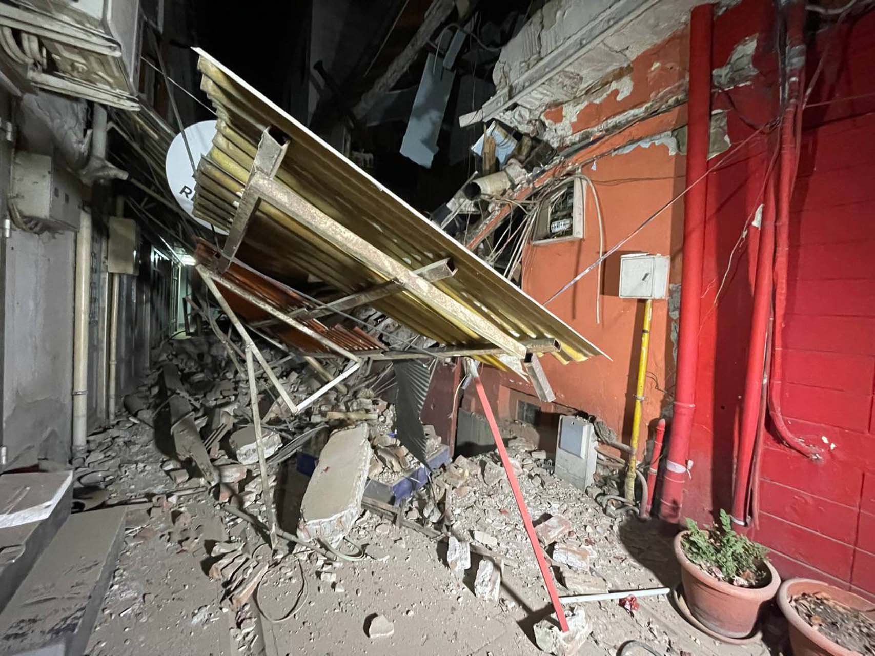 Son dakika | Düzce'nin Gölyaka ilçesinde 5.9 büyüklüğünde deprem: Yaralılar var