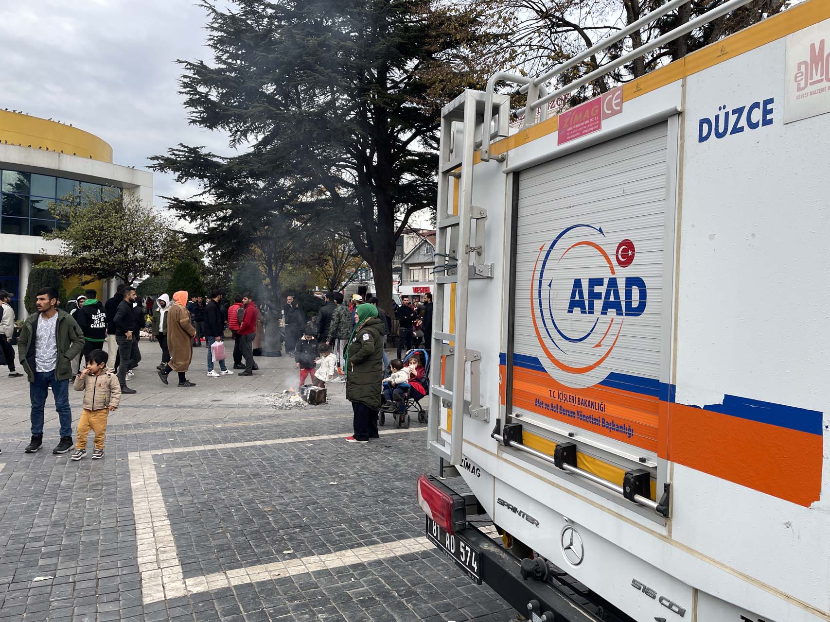 Son dakika | Düzce'nin Gölyaka ilçesinde 5.9 büyüklüğünde deprem: Yaralılar var