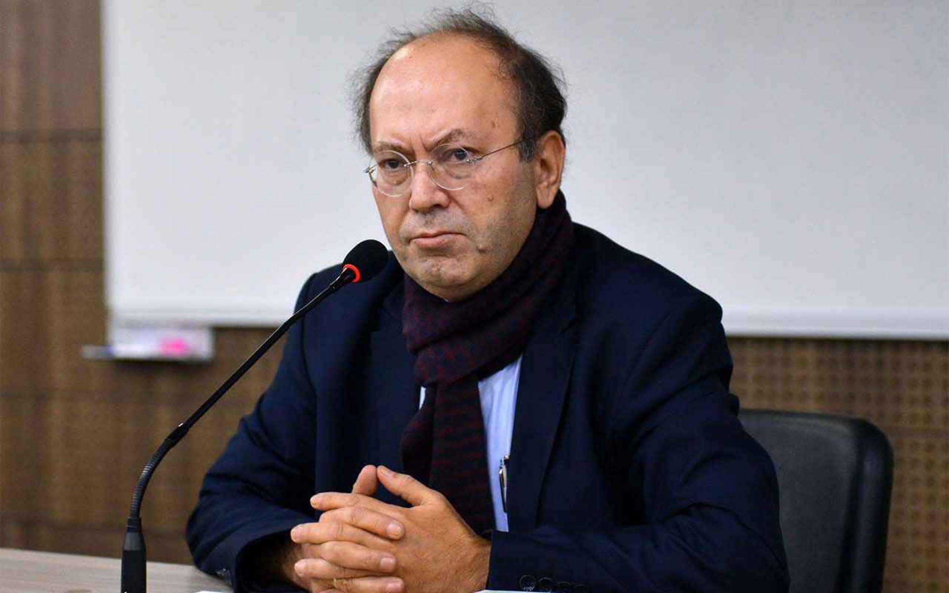 Yeni Şafak yazarı Yusuf Kaplan, Türkiye'yi bekleyen tehlikeye dikkat çekti: Sizce de ürkütücü değil mi?