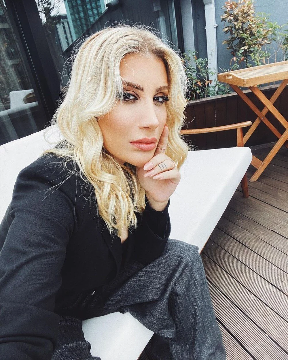 İrem Derici kimdir? Kaç yaşında, nereli? İrem Derici biyografisi